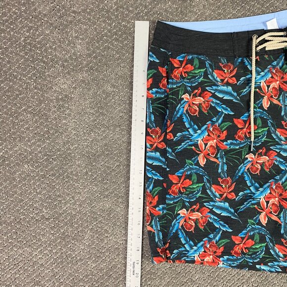 Fair Harbor The Nautilus Board Shorts Men's 38 Floral Tropical Swim Trunks - Picture 11 of 13